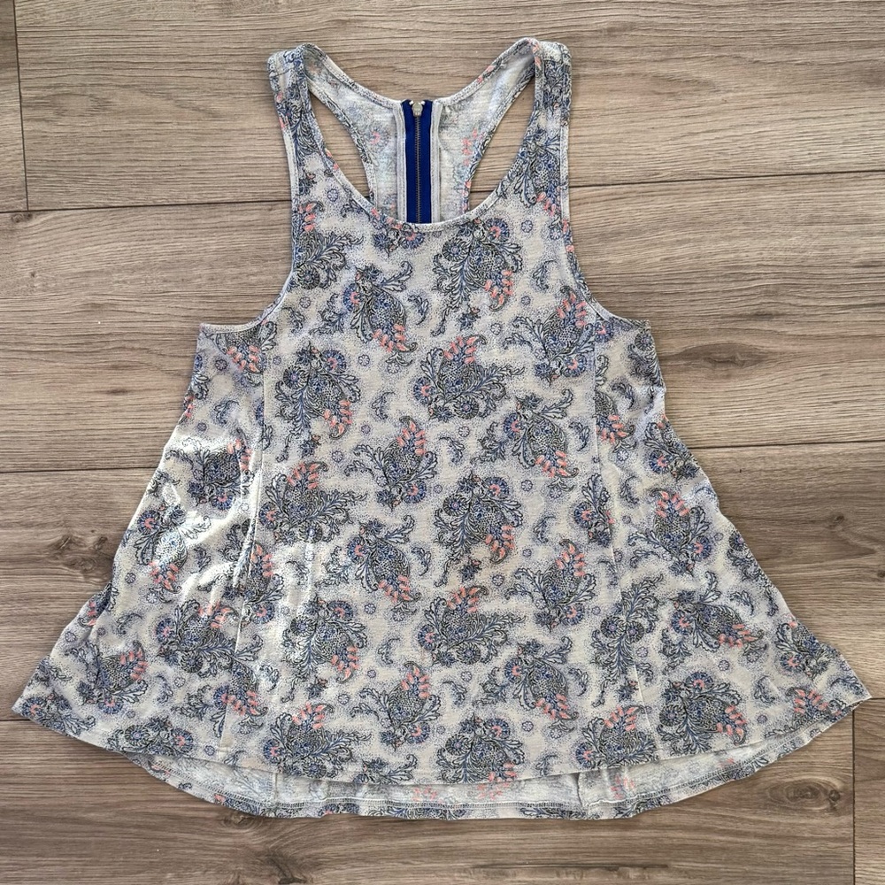 American Eagle Outfitters Blue and White Asymmetrical Tank Top